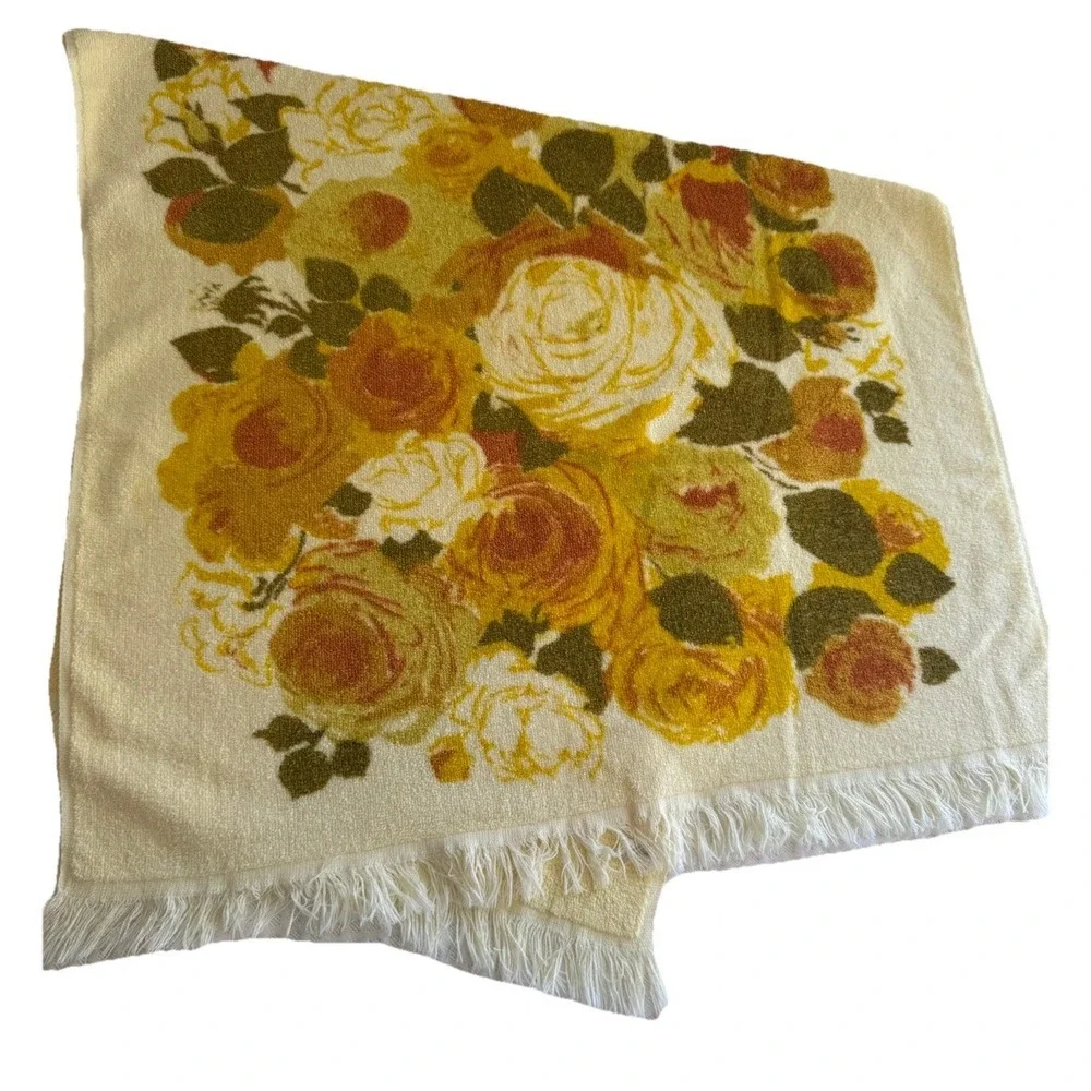 Vtg 60s 70s Cannon Monticello Yellow Floral Hand Towel Mod MCM Fringe